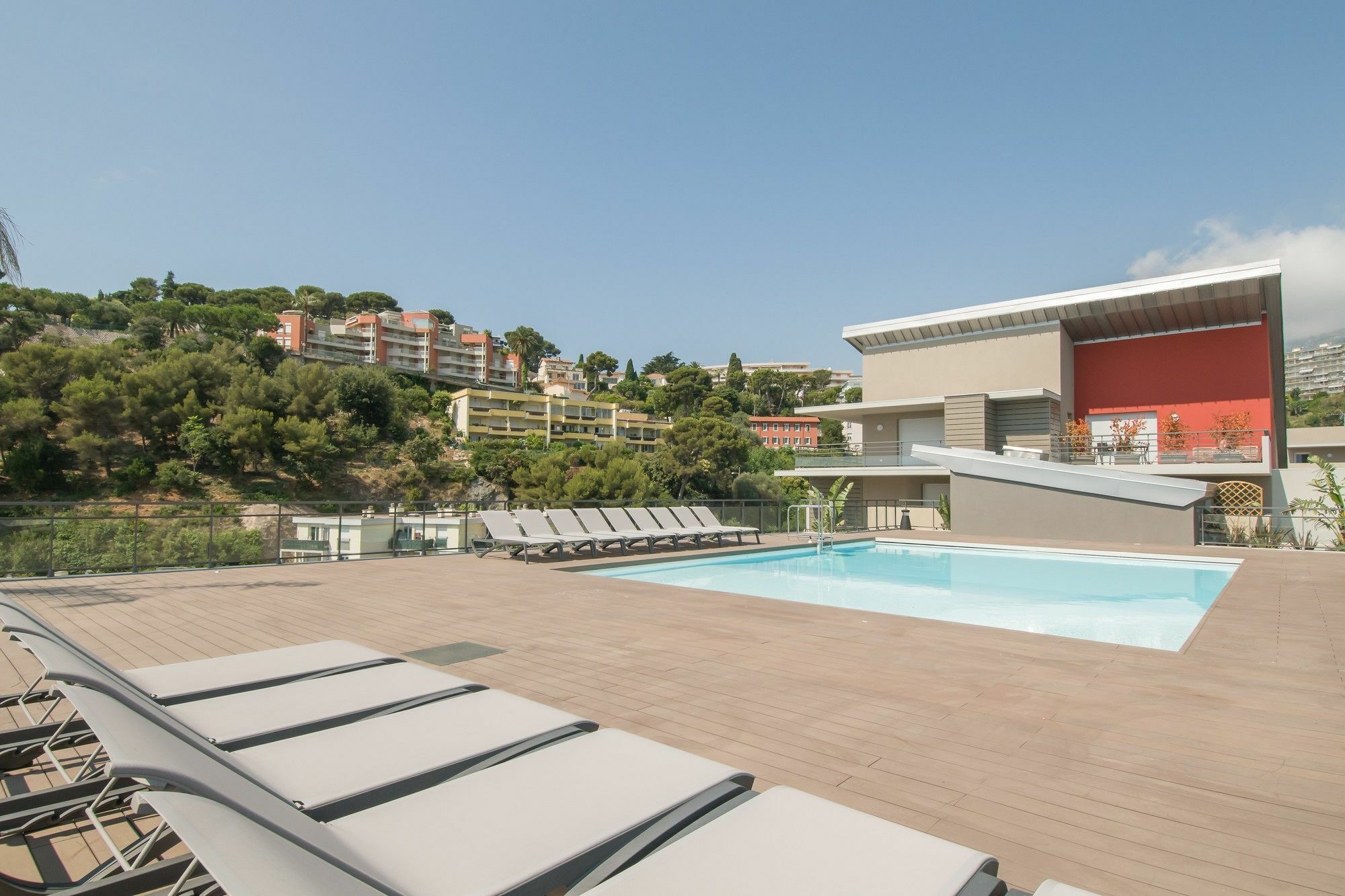 Pierre & Premium Julia Augusta Apart-hotel